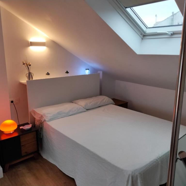 Ático muy luminoso en zona monumental - Apartamento de 3 dormitorios - 7