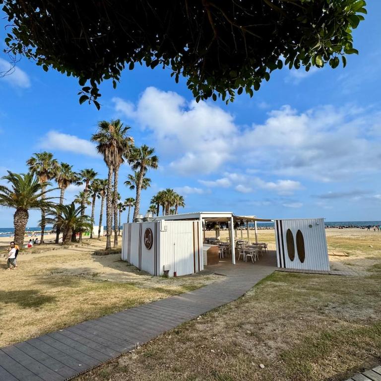 Elegant Beachfront Escape Private & Peaceful - Apartamento de 1 dormitorio - 46