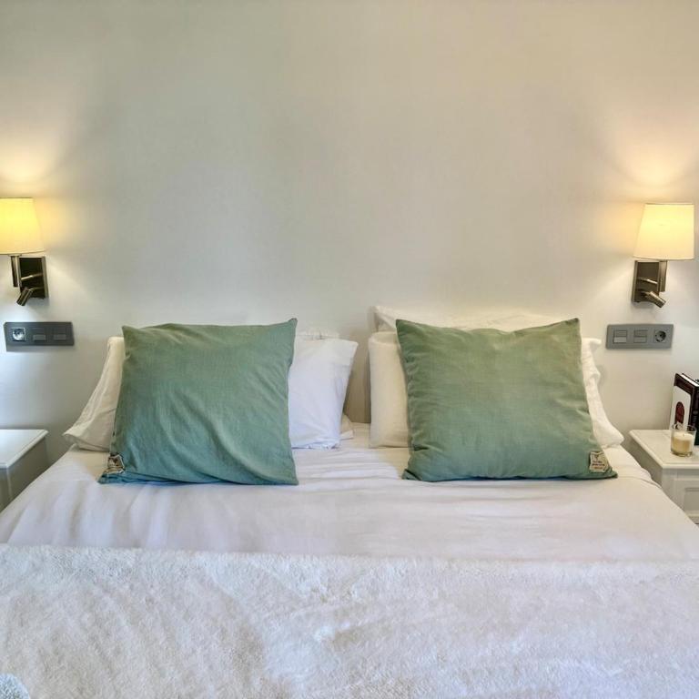 Elegant Beachfront Escape Private & Peaceful - Apartamento de 1 dormitorio - 33