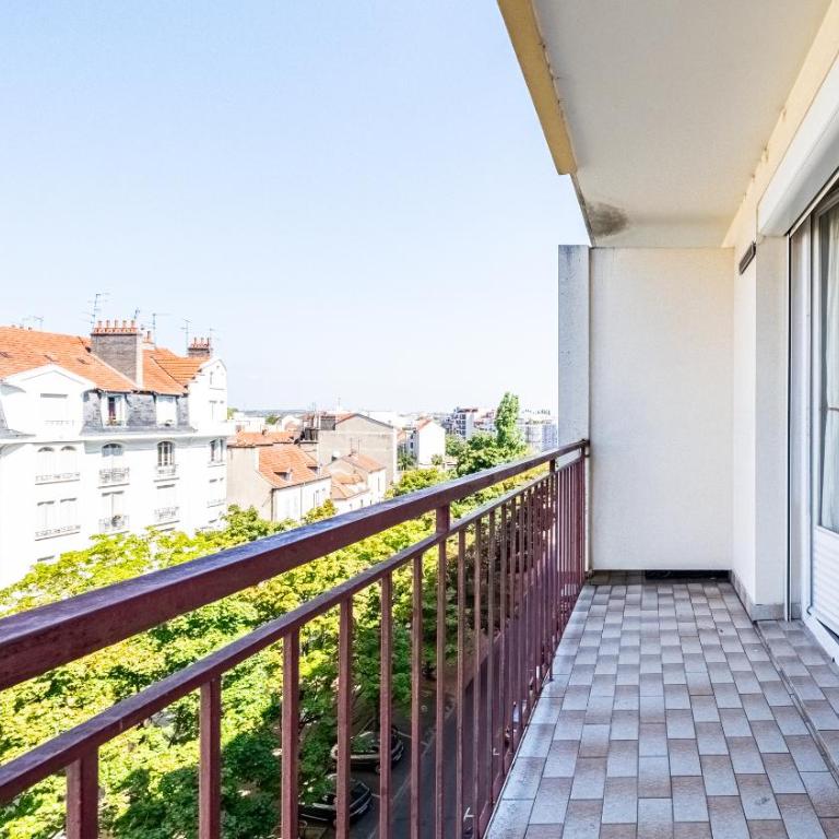 Loft lumineux avec Netflix & parking privé, proche centre Dijon - Appartamento con 3 Camere da Letto e con Balcone - 29