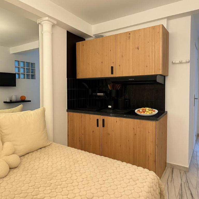 124a LE MARAIS - RICHARD LENOIR working & living - Studio Double Deluxe - 3