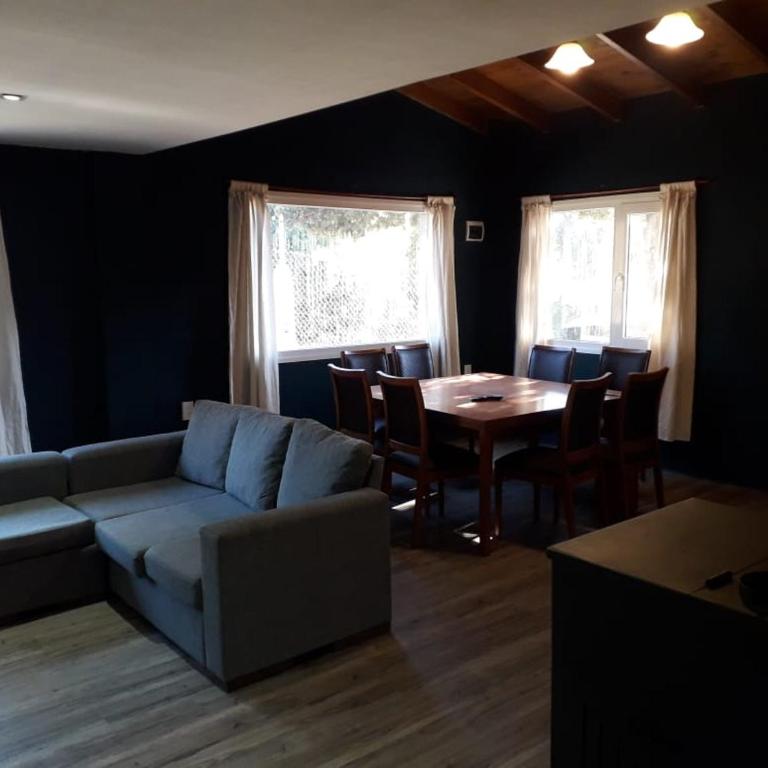 Casa de 2 Pisos, 2 Habitaciones, A Cuadras Del Lago - Casa de 2 dormitorios - 5