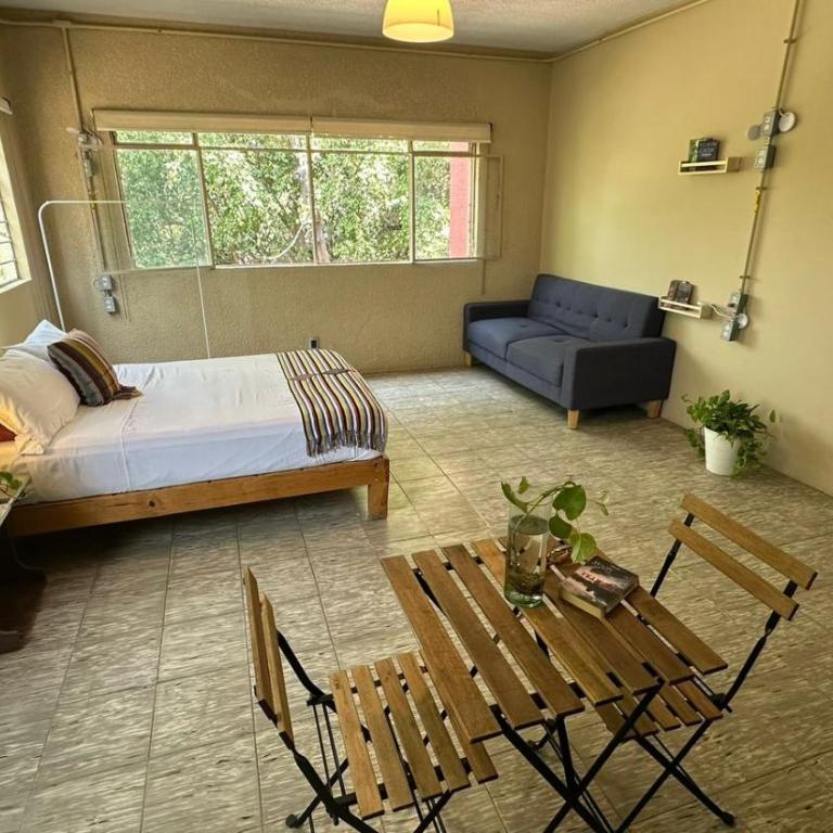 Casa Artemisa hostal - Standard Double Room with Shared Bathroom - 2