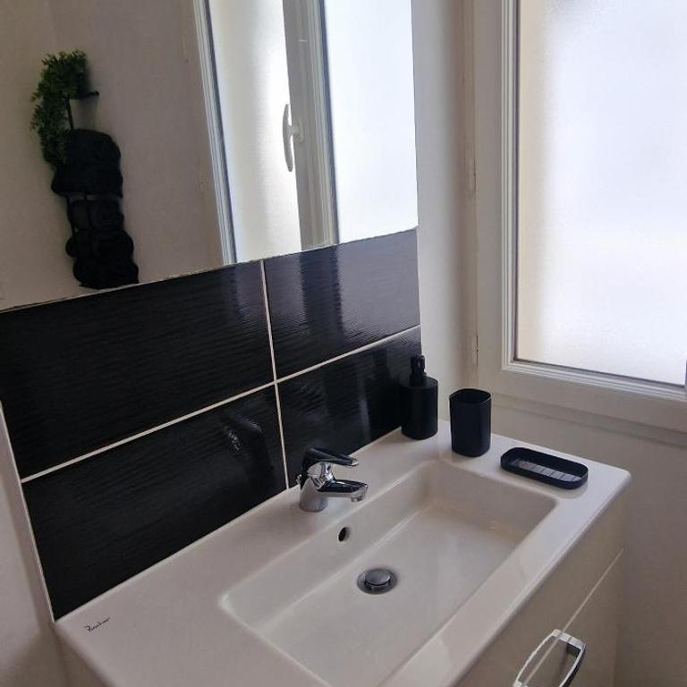 Urban Tribu Saumur Centre Parking facile 8 p - Appartement 2 Chambres - 29