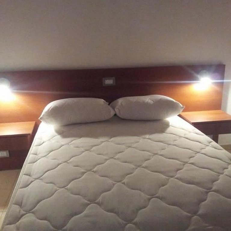 Paraiso - One-Bedroom Apartment - 1