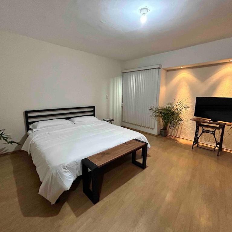 Octava de Orquídeas - Casa completa con estacionamiento y terraza - Apartamento de 3 dormitorios - 1