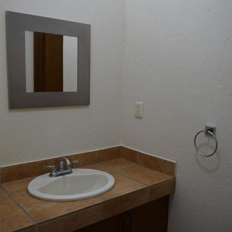 Octava de Orquídeas - Casa completa con estacionamiento y terraza - Apartamento de 3 dormitorios - 8