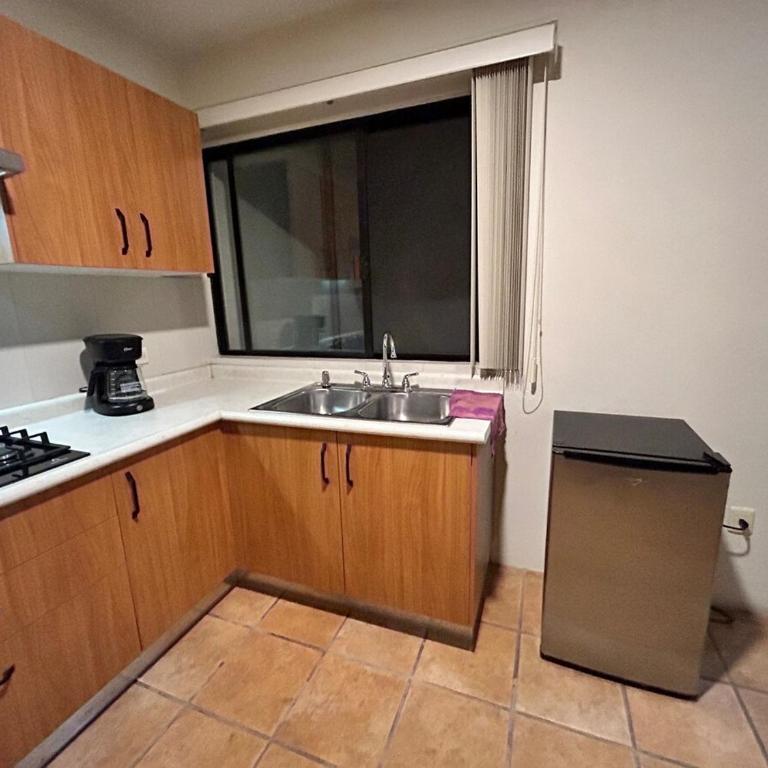 Octava de Orquídeas - Casa completa con estacionamiento y terraza - Apartamento de 3 dormitorios - 10