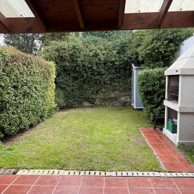 Comfortable duplex con garage - Casa con 1 dormitorio - 11