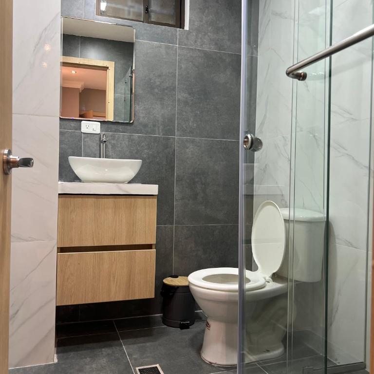Suit comoda y central - One-Bedroom Apartment - 12