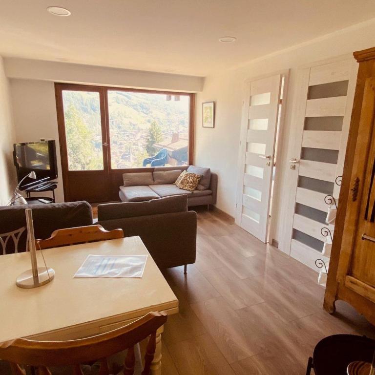 Charmant T2 à La Clusaz avec belle terrasse - FR-1-459-247 - Apartment - 4