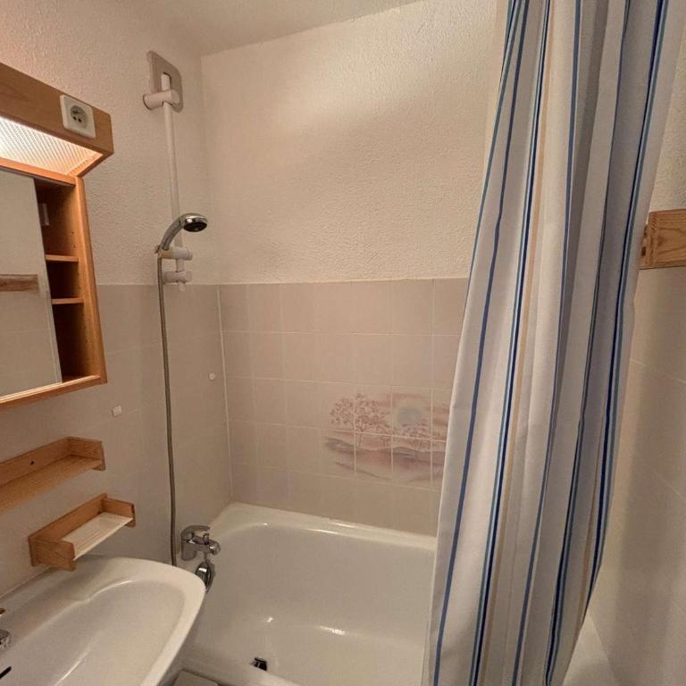 Appartement spacieux avec mezzanine à 400m des pistes - Auris en Oisans - Appartamento con 1 Camera da Letto - 10