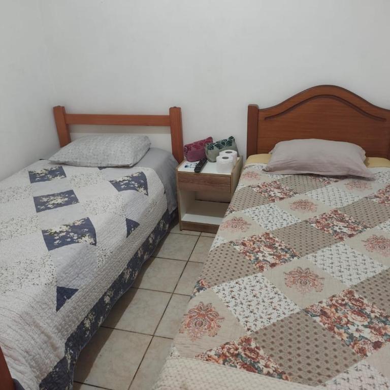 Hostal Venecia - Habitación Doble con baño compartido - 7