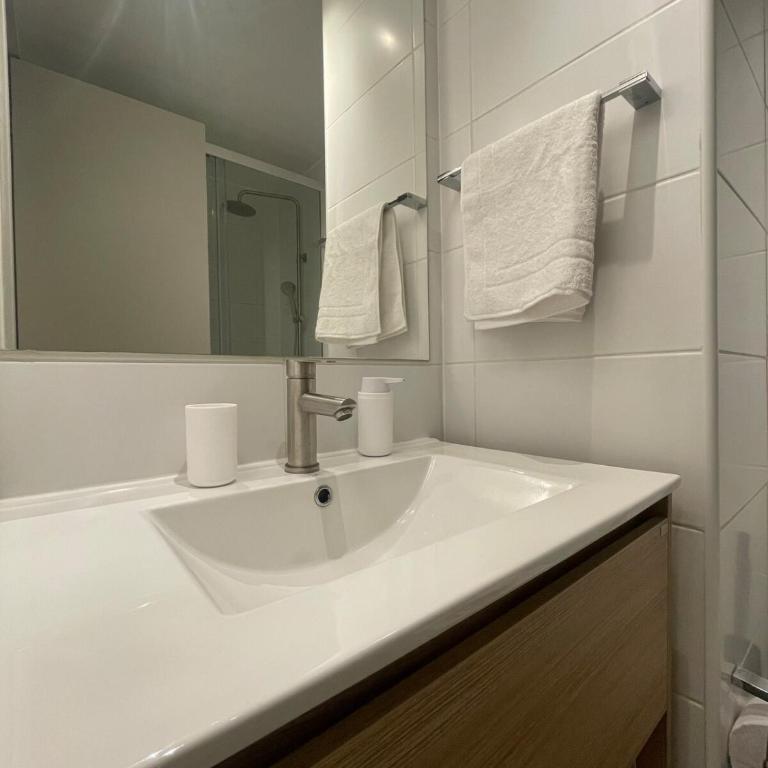 Depto 1D1B - A pasos de metro ParqueAlmagro - One-Bedroom Apartment - 5