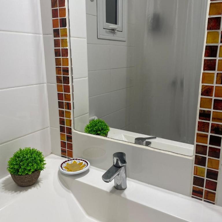 Cerquita del río y con alma de hogar - Apartamento de 2 dormitorios - 9
