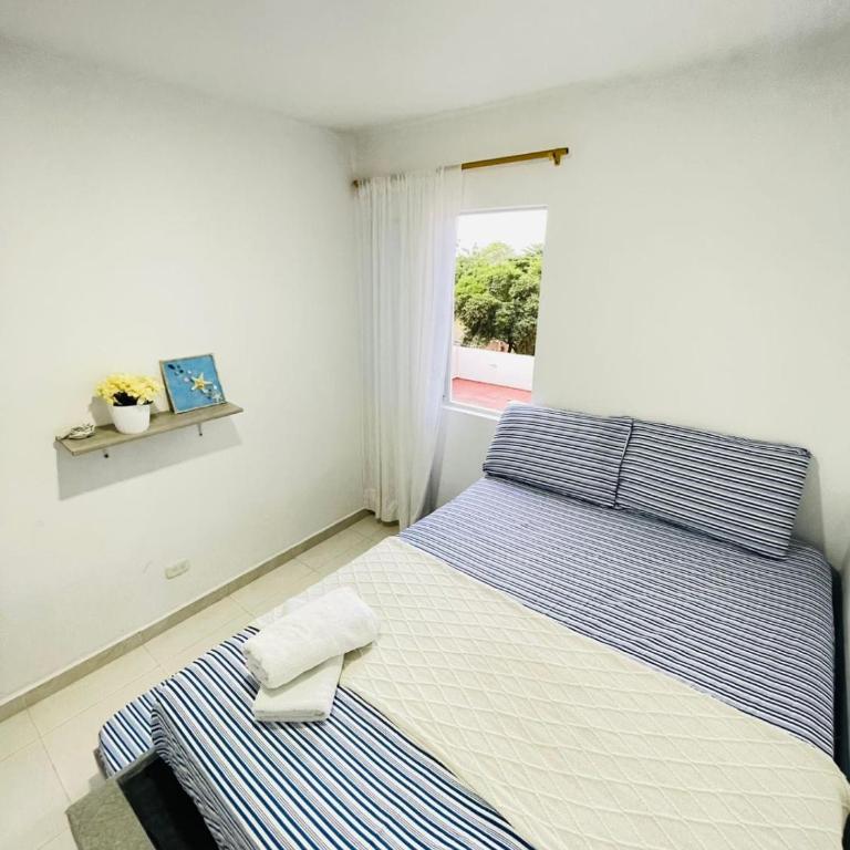 apartamento comodo con tres aires - Three-Bedroom Apartment - 3