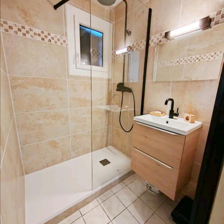 app 2 à 4 pers Barcelonnette vue montagne proche stations - Apartment mit 2 Schlafzimmern - 7