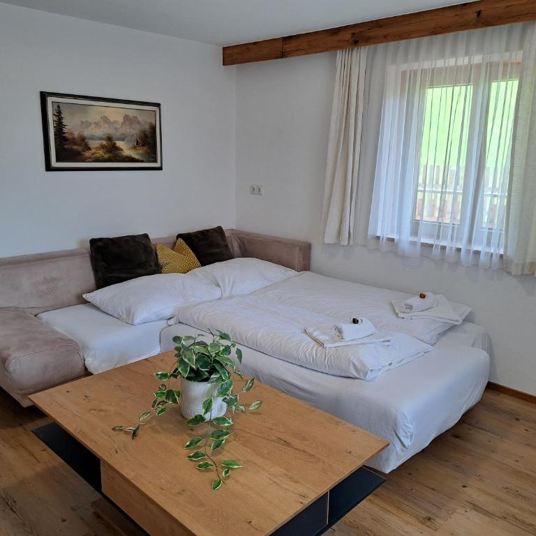 Apartment Wasserfall im Zillertal - Oasis of Peace with Panoramic Terrace, near Fügen - Apartment mit 3 Schlafzimmern - 6