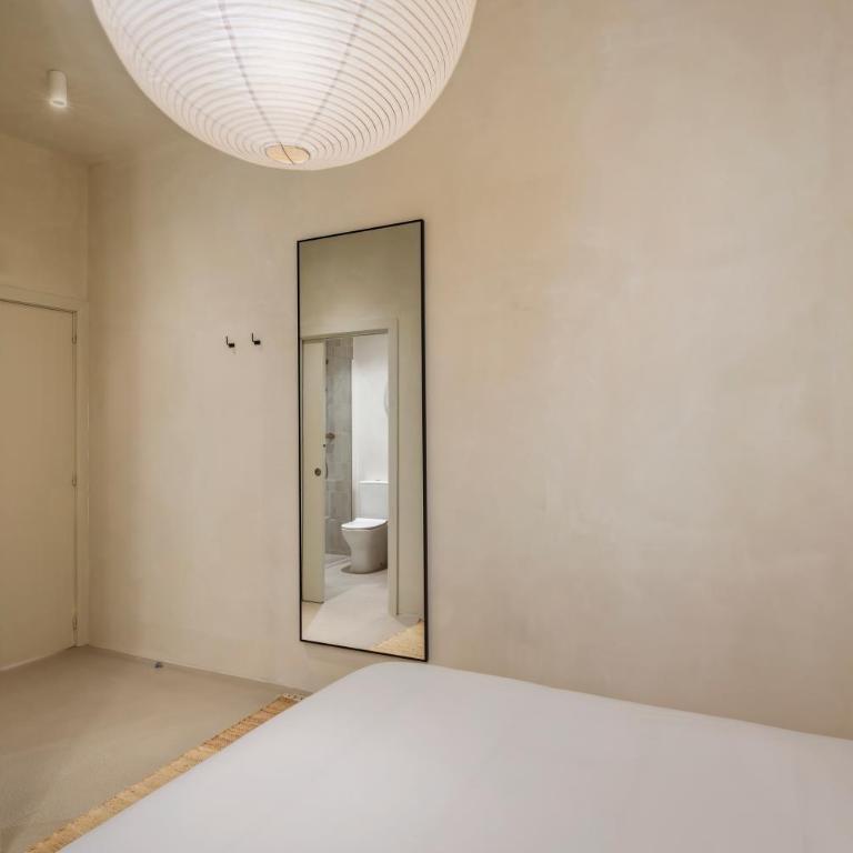 The Boulevard by Aspasios - Standard Double Room - 6