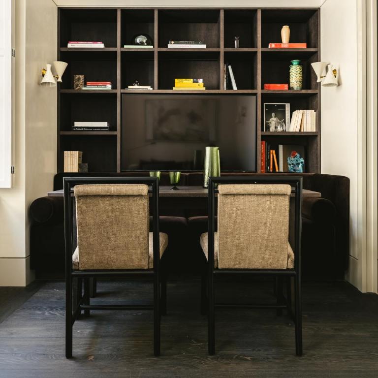 Mondovi Luxury Suites - Large Suite – 2 Bedrooms - 13