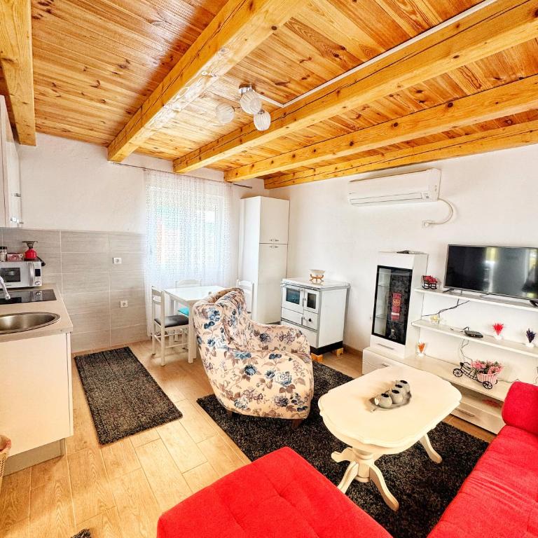 Guest House Mio&Mar in Zabljak - Two-Bedroom House - 4