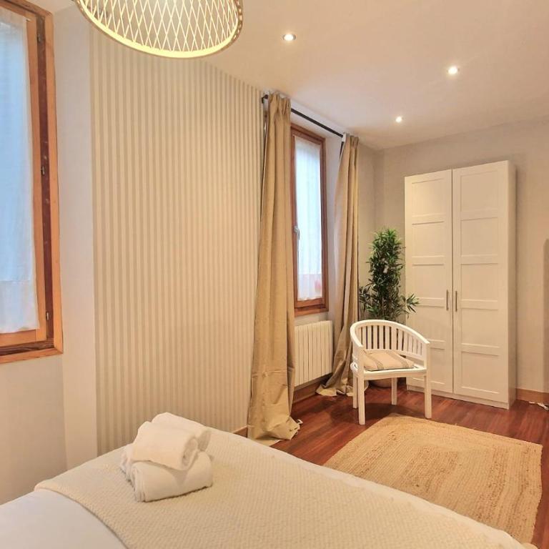 Unique location - 130m2 & Garden close to Museums - Apartment - 35