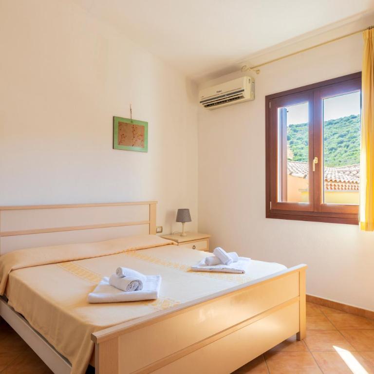 Residence Li Troni - Appartamento con 2 Camere da Letto - 55