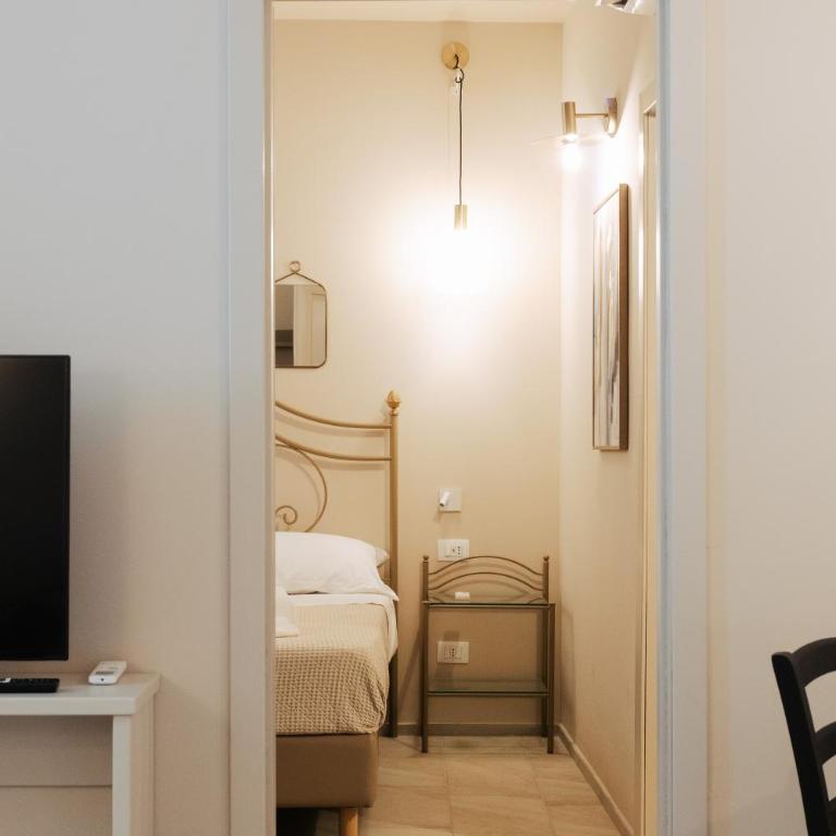 PalazzoRusso Ortigia Suite & Apartments - Camera Matrimoniale Standard - 10