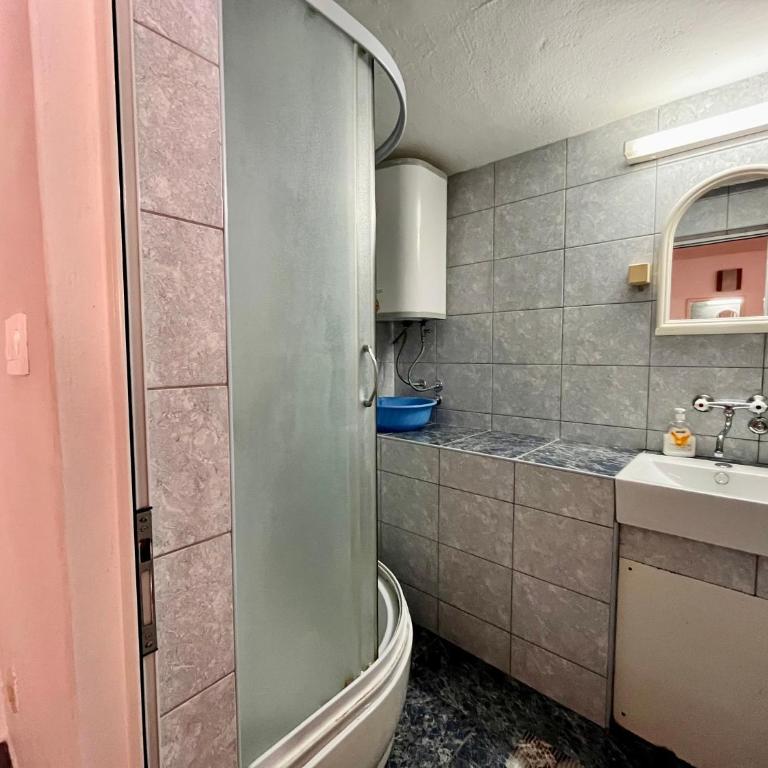 Apartments Gvozdenović - Studio Apartment - 5