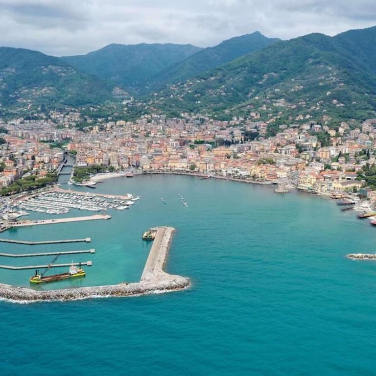 Beaches, Sea, and Montallegro Panoramic Cable Car - Appartamento con 1 Camera da Letto - 13