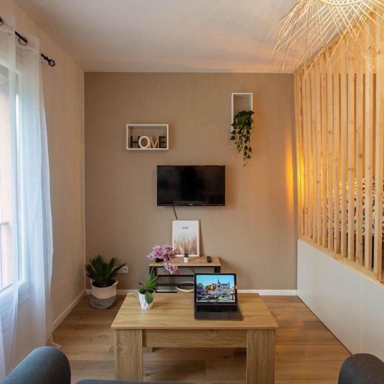 L'Estrade - Parking Centre 5 min Gare d'Amiens - Apartment - 10