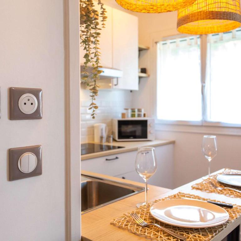 L'Estrade - Parking Centre 5 min Gare d'Amiens - Apartment - 15