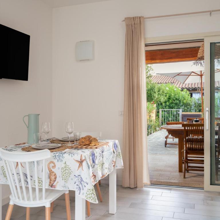 Casa Esmeralda - Two-Bedroom House - 22