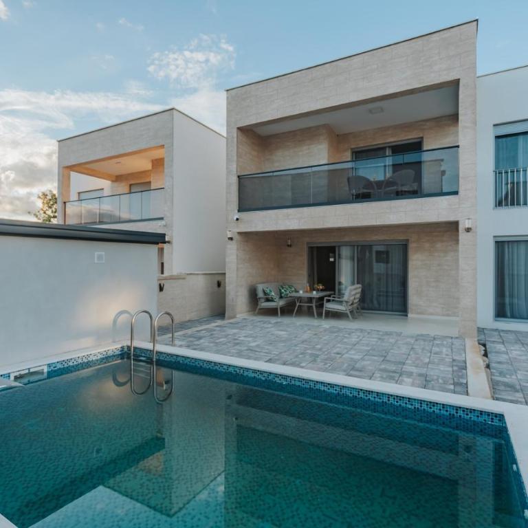 Villa Anida - Villa - 2