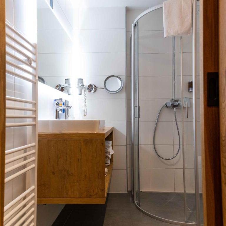 Alpin Panoramahotel Lärchenhof - Deluxe Doppelzimmer (2 Erwachsene & 1 Kind) - 1