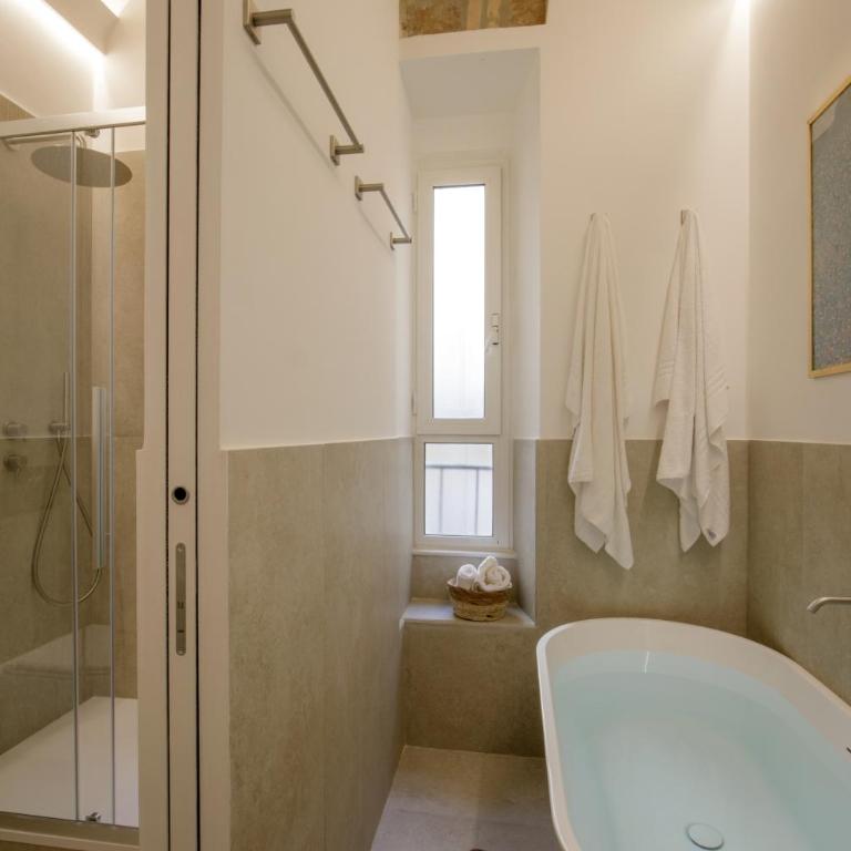 Rome for Two - Suite Deluxe - 4