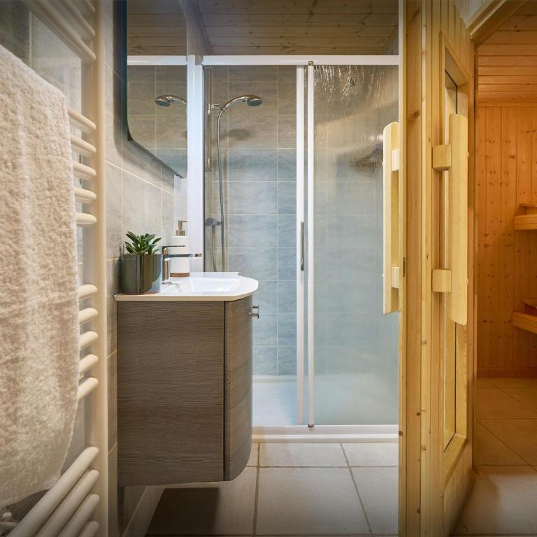 Chalet Roche de Pierre - OVO Network - Chalet - 16