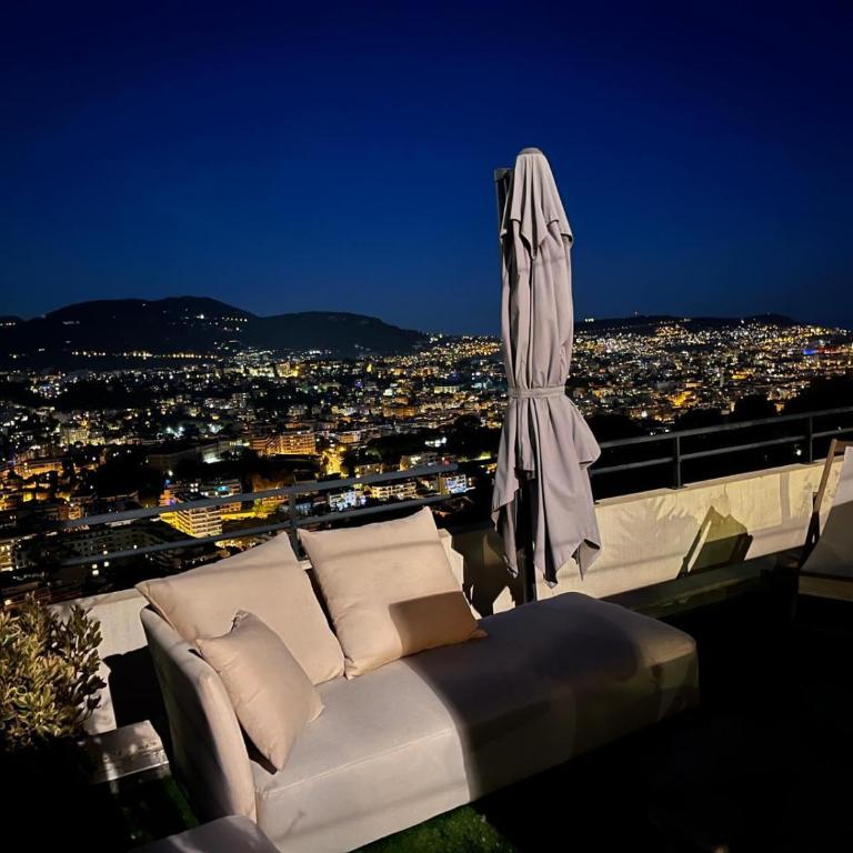 Green Hill Appartement à Nice Terrasse 130m2, Vue panoramique, Piscine, Parking Privé, Climatisation, WiFi - Appartement 2 Chambres avec Terrasse et Vue sur la Mer - 25