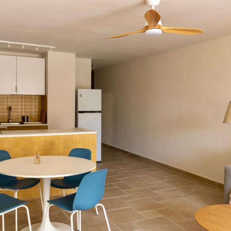 Casa Playa, Newly renovated, BBQ, Pool, Terrace - Apartamento de 1 dormitorio - 29