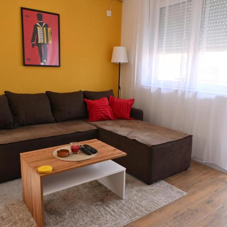 Apartman M46 - One-Bedroom Apartment - 14