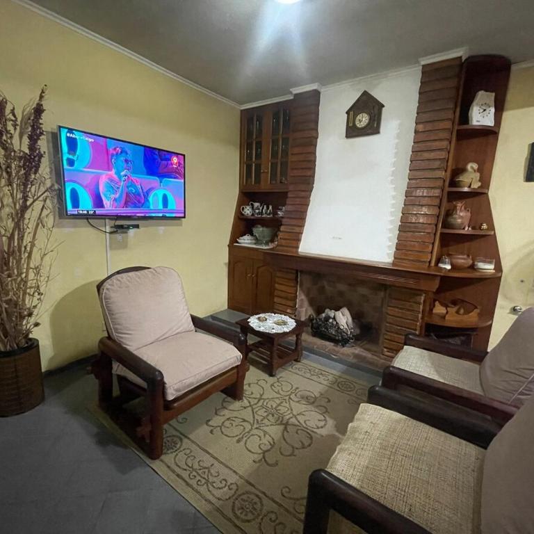 Casa con Quincho, parrilla y una gran capacidad - Two-Bedroom House - 1