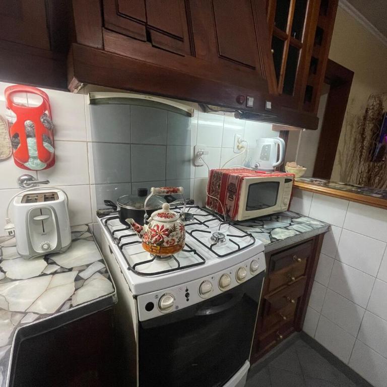Casa con Quincho, parrilla y una gran capacidad - Two-Bedroom House - 23