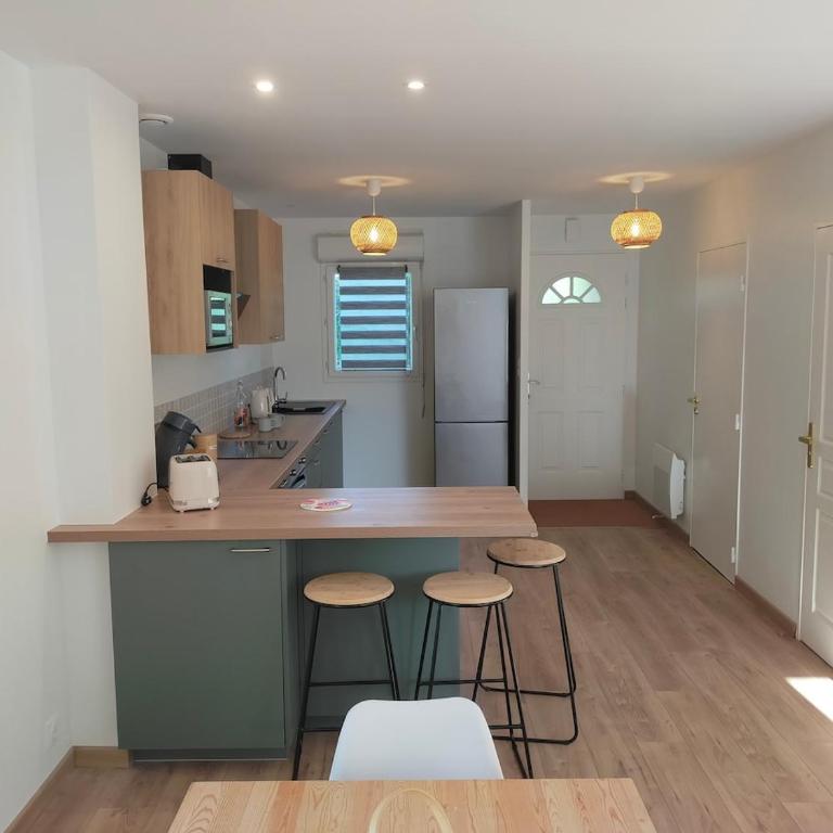 Maison de vacances au calme - Three-Bedroom House - 3