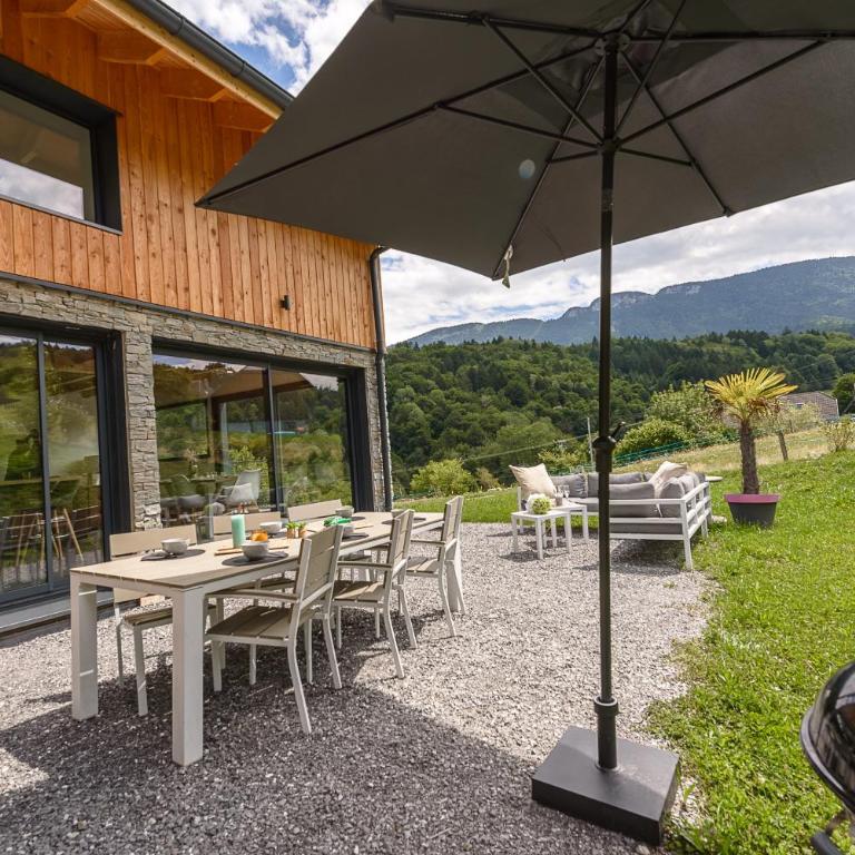 Villa Alésia - Jacuzzi et vue montagnes, environnement apaisant - Villa 3 Chambres - 11
