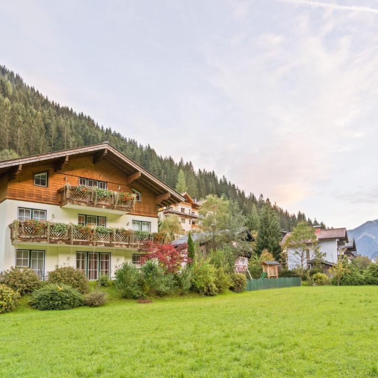 Apartment Grossarl near Ski Slopes - Apartment mit 2 Schlafzimmern - 1