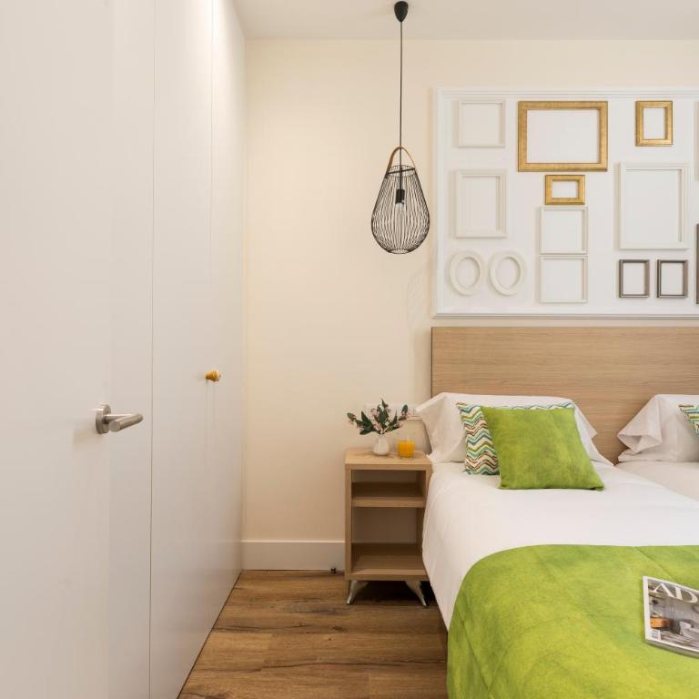 Apartamentos Blume Conde Aranda - Two-Room Apartment - 2