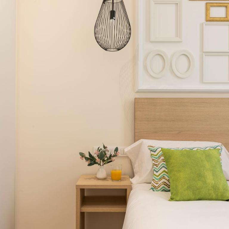 Apartamentos Blume Conde Aranda - Two-Room Apartment - 3