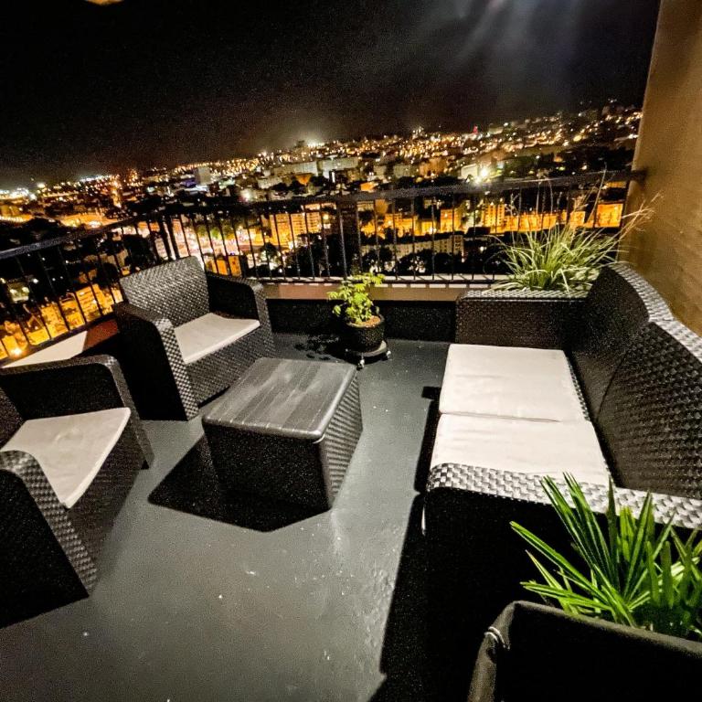 Love Horizons - Suite vue panoramique - Spa privatif - Rennes Centre - Deluxe Apartment - 41