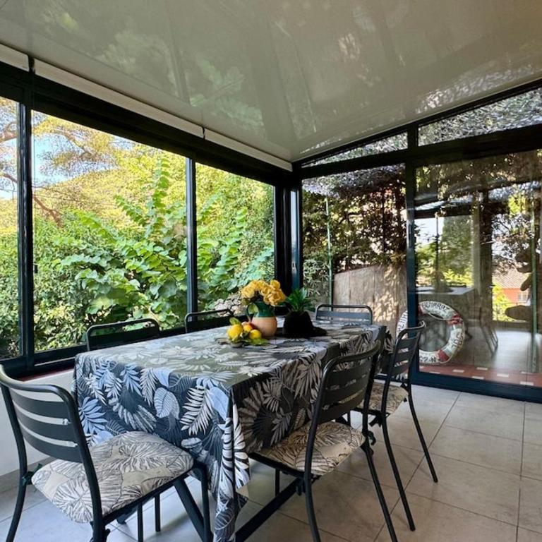 Petite maison en annexe indépendante au calme sur les hauteurs de Toulon - Haus mit 2 Schlafzimmern - 34