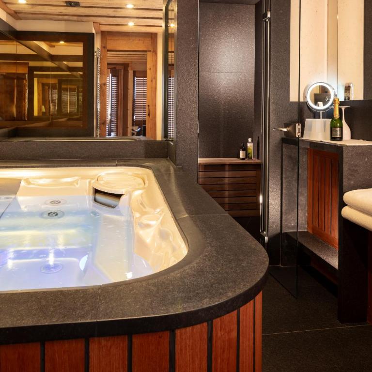 Hôtel Les Servages d'Armelle - Suite Prestige (4 Adultes) - 3
